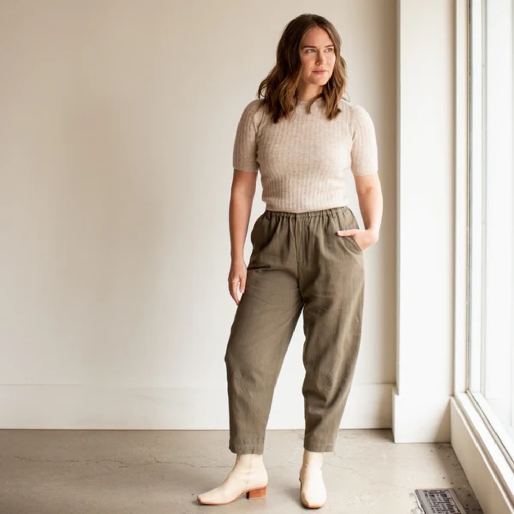 7115 by Szeki Relaxed Unisex Lantern Trouser - Picture 3 of 8